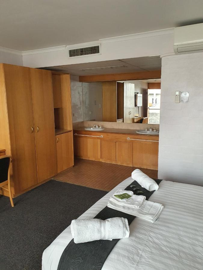 Capital Airport Motel Queanbeyan Ngoại thất bức ảnh
